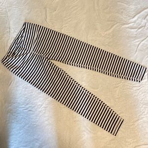 NWOT Reebok leggings